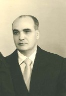 pict16.jpg [132x193]